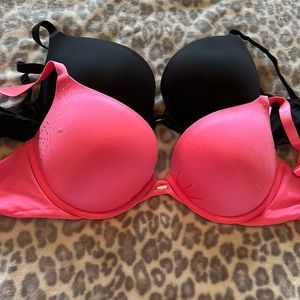 Victorias Secret Fabulous plunge bras